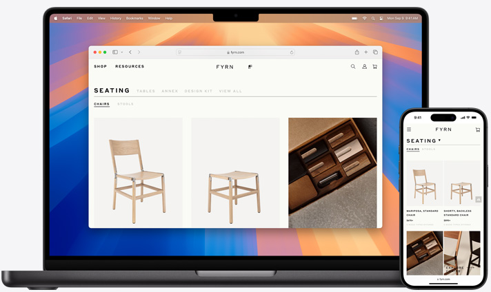Layar Macbook dan iPhone yang menampilkan halaman Safari yang sama di kedua perangkat